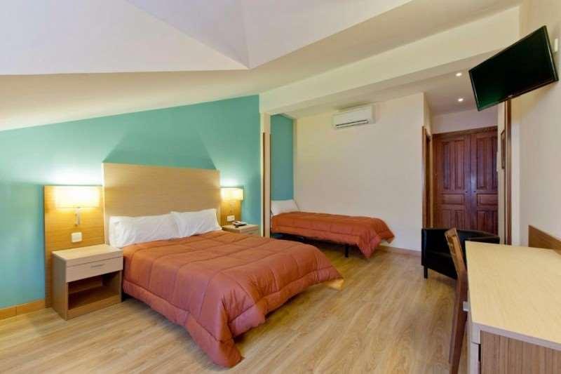 Hotel Mirador Puerta Del Sol Madrid Room photo